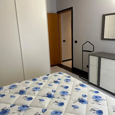 3 2 Bagni Vicino Al Porto * Riccione